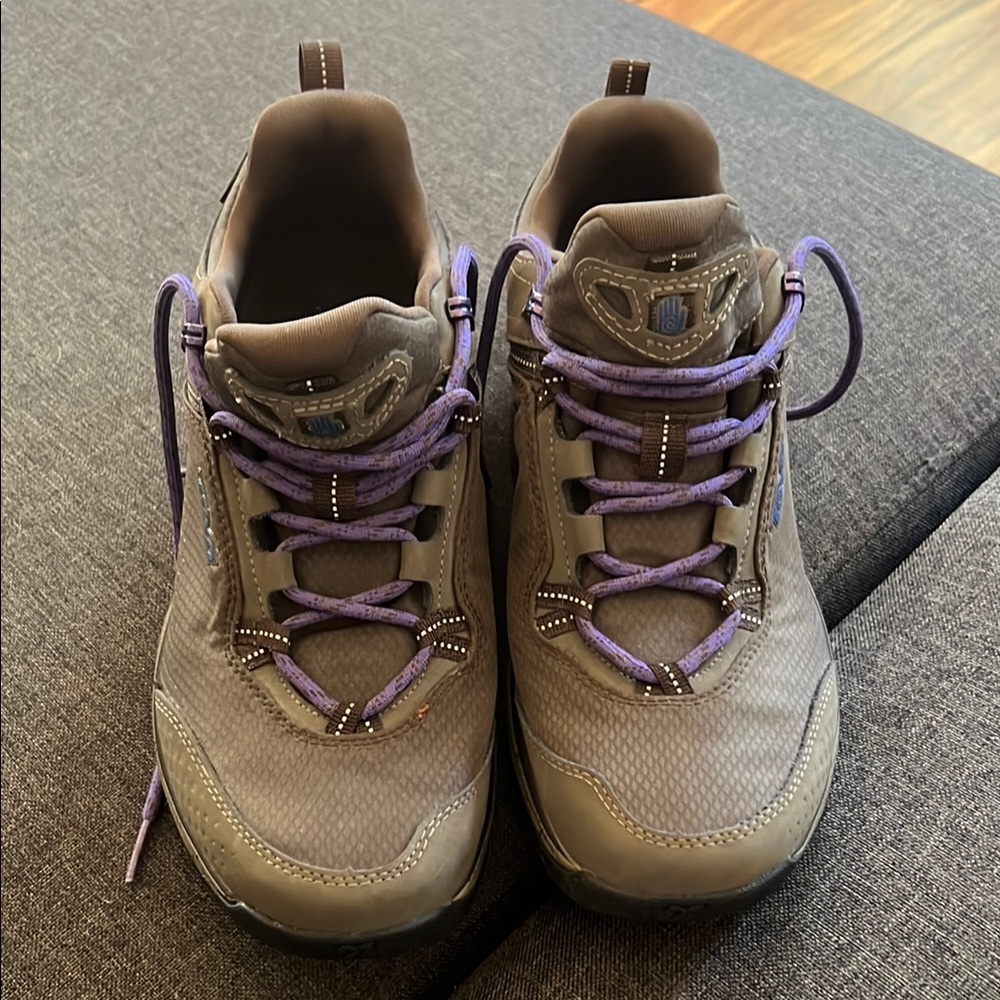 Teva‎ Women's Surge eVent Waterproof Hiking Shoes Size 8.5